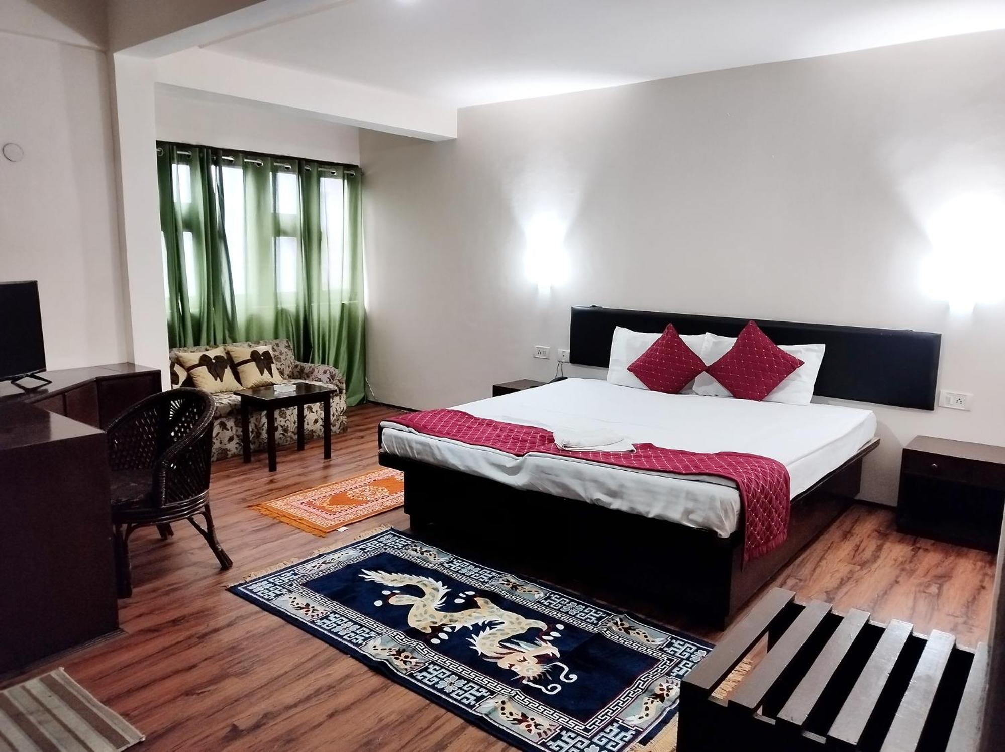 Hotel Bamboo Grove Gangtok Esterno foto