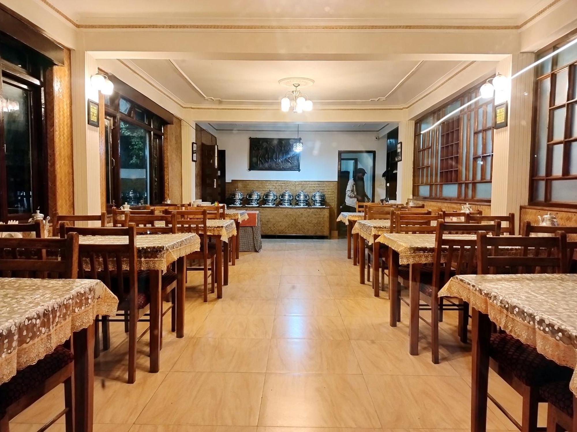 Hotel Bamboo Grove Gangtok Esterno foto