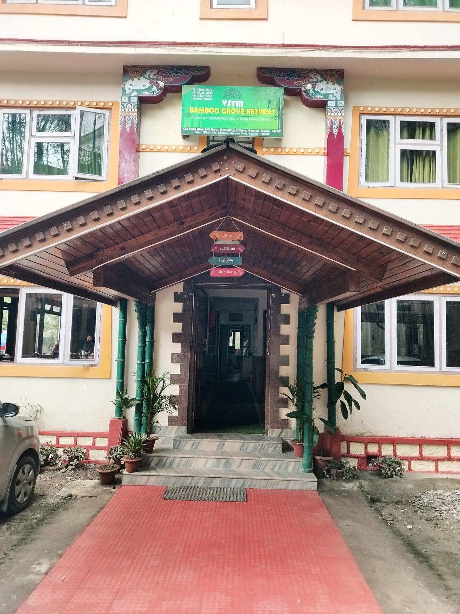 Hotel Bamboo Grove Gangtok Esterno foto